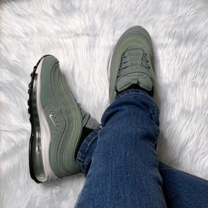 *NEW* Air Max 97